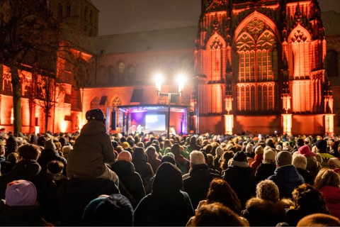 „Münster singt“ auf dem Domplatz