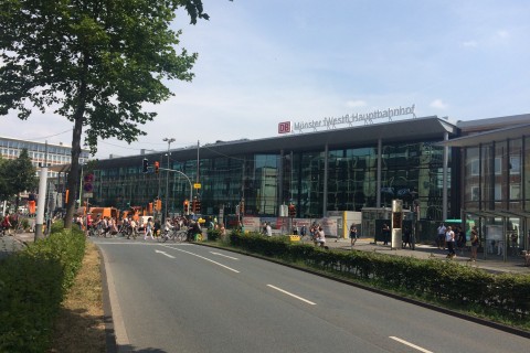 Sicherheit rund um den Hauptbahnhof - Stadt und Polizei beschließen weitere Maßnahmen