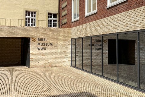 Wiedereröffnung des Bibelmuseums am 25. August
