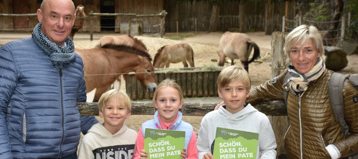 Familie Klimke tauft Przewalski-Pferde im Allwetterzoo Münster