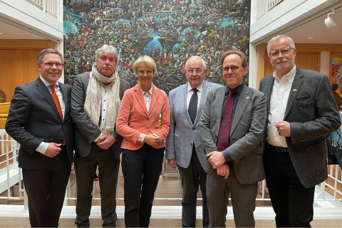 Dorothee Feller als Vorsitzende der Deutsch-Niederländischen Gesellschaft wieder- gewählt