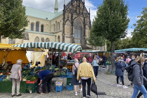 Wochenmarkt fällt am Stadtfest-Samstag aus