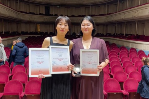 Soyeon Lee gewinnt 1. Preis im Fach Lied-Duo beim Musikwettbewerb „Triomphe de l’Art“ 2022
